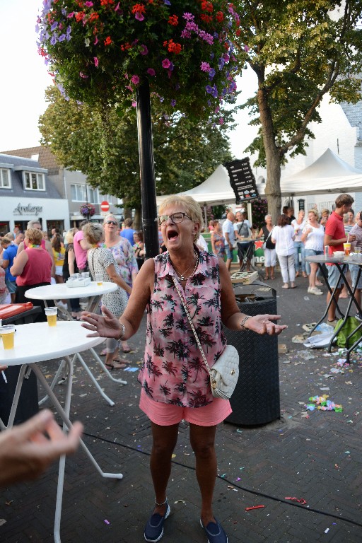 ../Images/Zomercarnaval Noordwijkerhout 2016 418.jpg